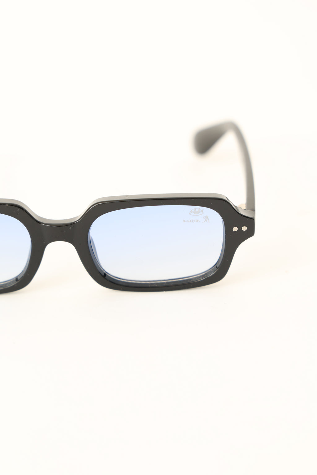 SK – SZ3204 – C4