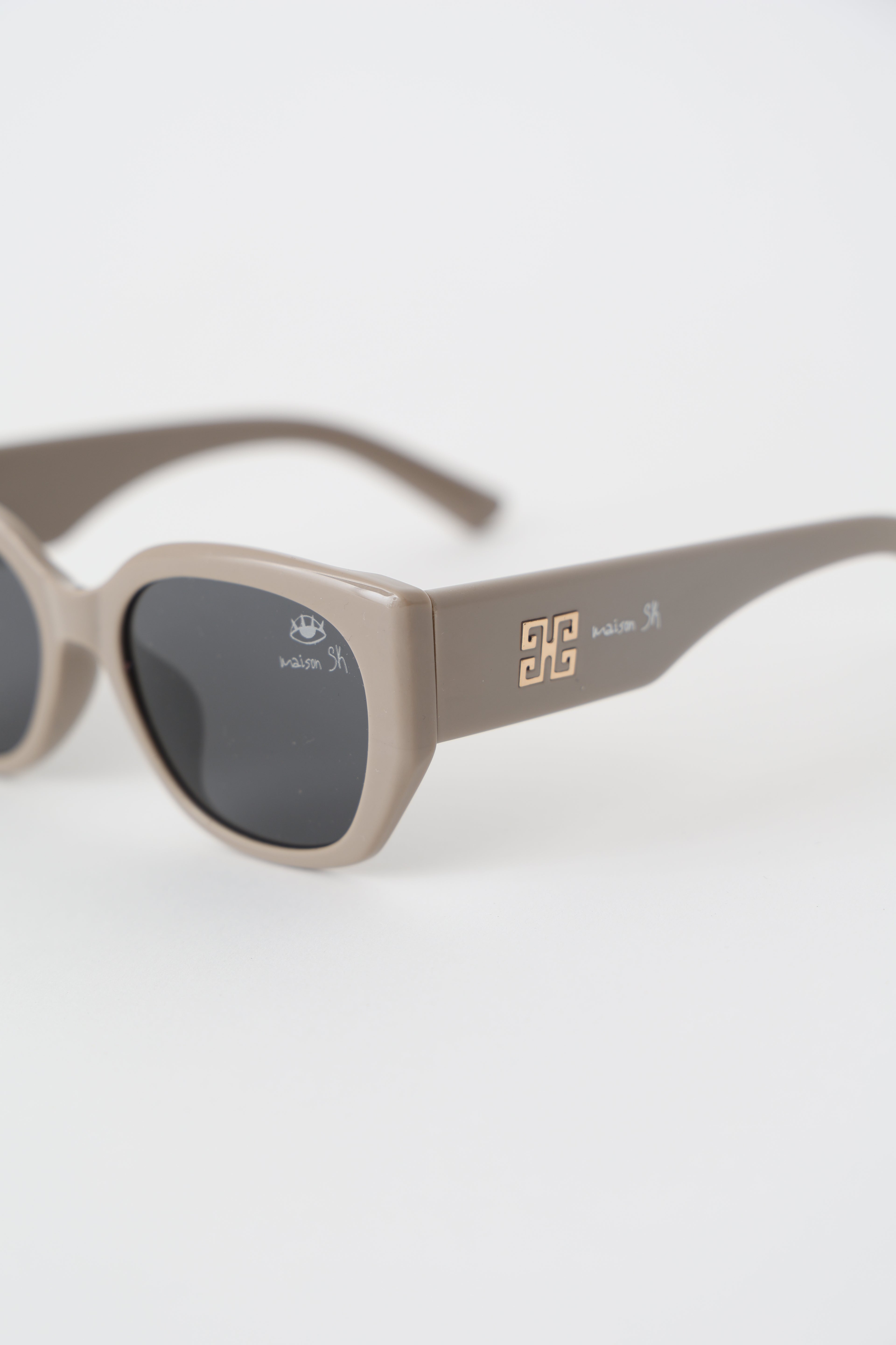 SK – TR5033 Beige grisé